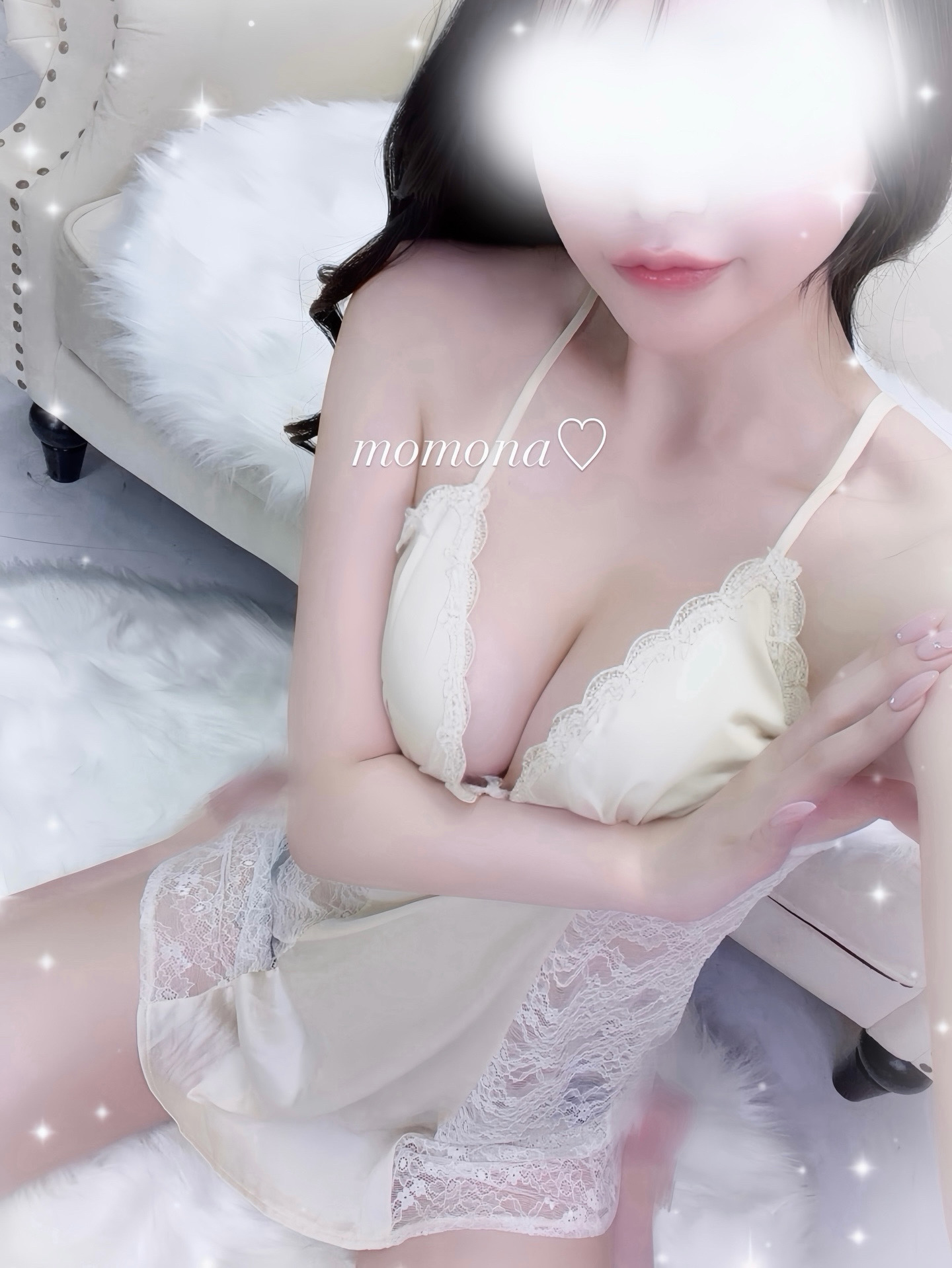 ももな